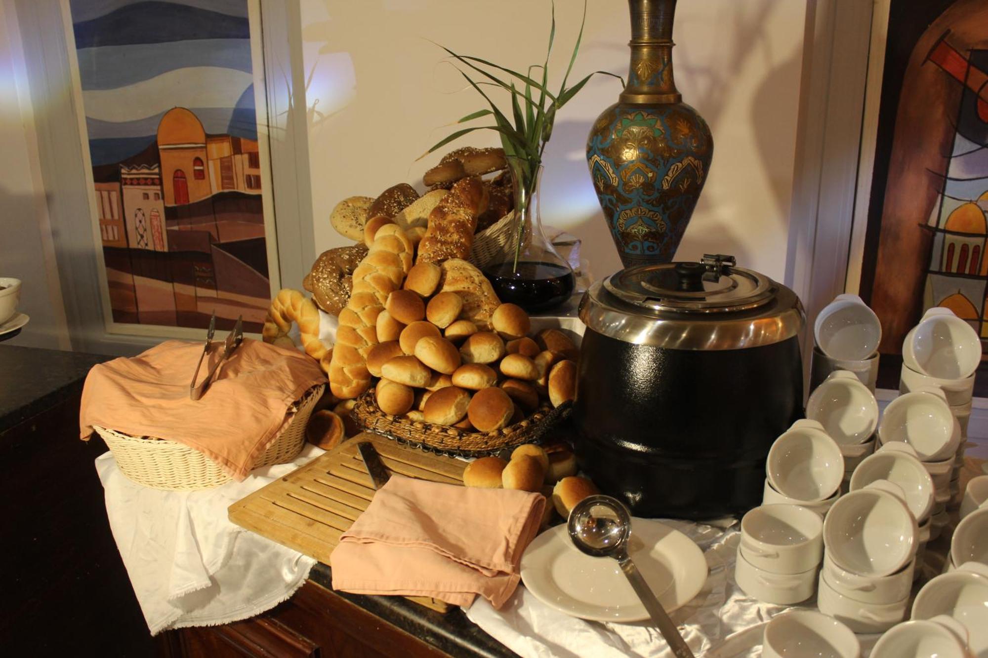 Edom Hotel Wadi Musa Luaran gambar