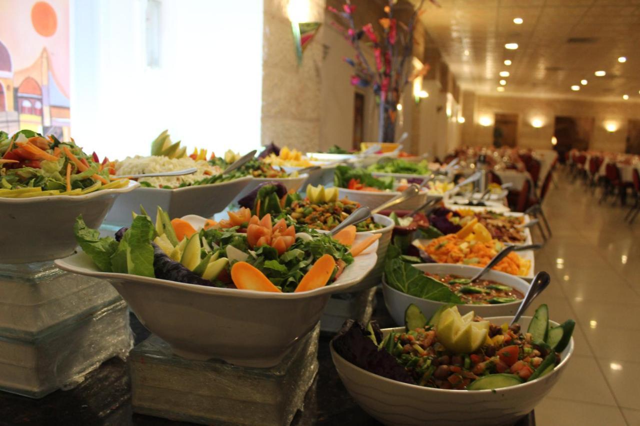 Edom Hotel Wadi Musa Luaran gambar